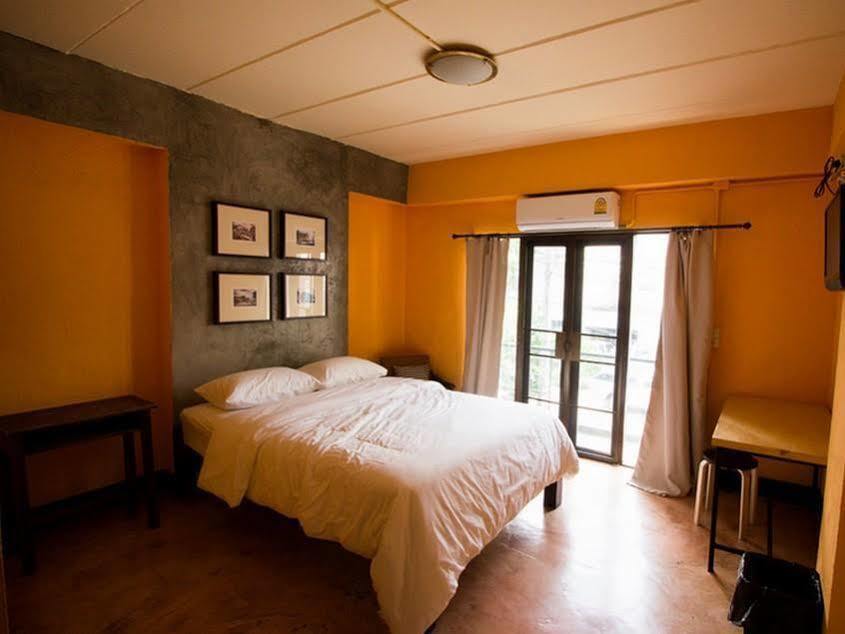 Isleep Guesthouse Chiang Mai Exterior photo