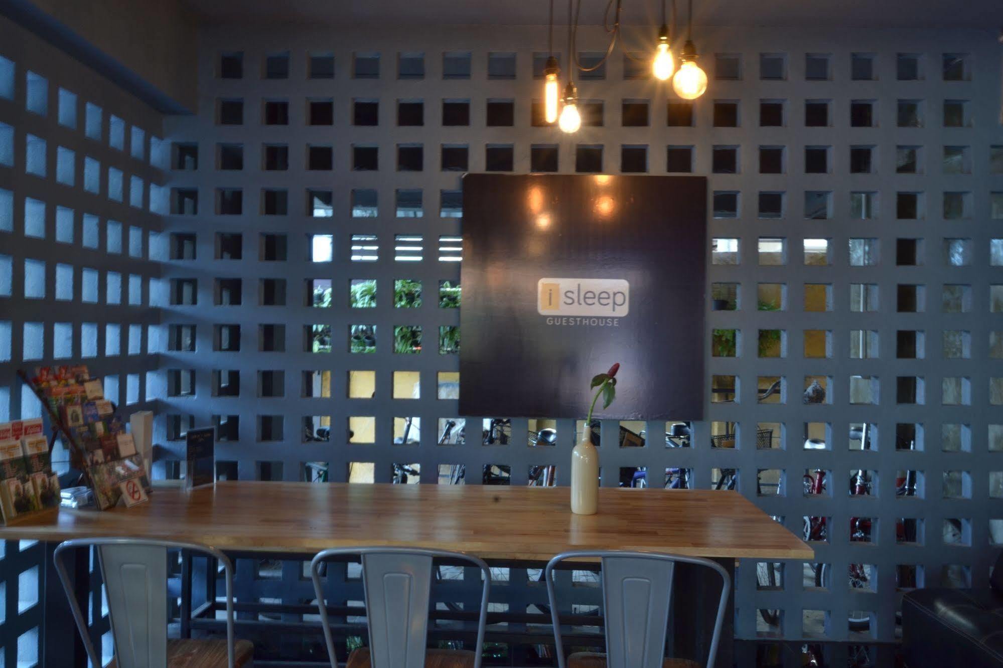 Isleep Guesthouse Chiang Mai Exterior photo
