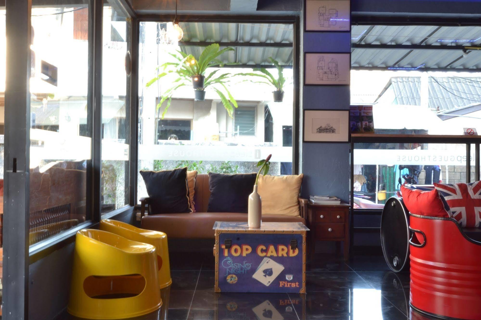 Isleep Guesthouse Chiang Mai Exterior photo
