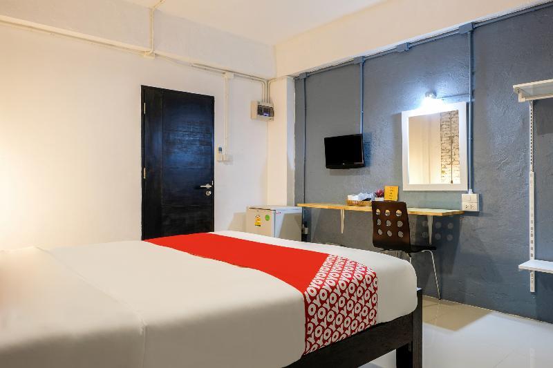 Isleep Guesthouse Chiang Mai Exterior photo