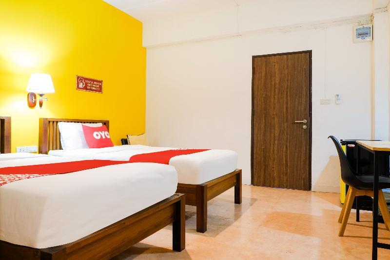 Isleep Guesthouse Chiang Mai Exterior photo